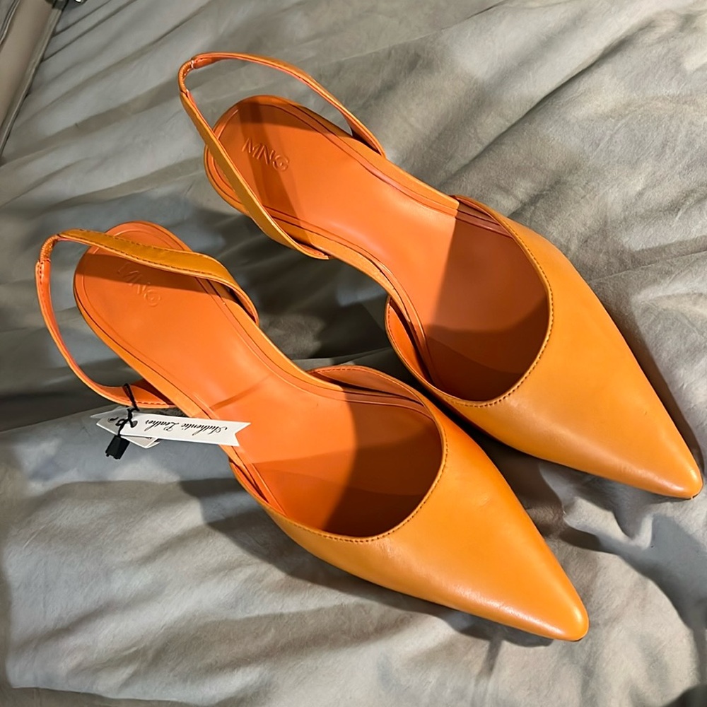 MANGO orange slingback